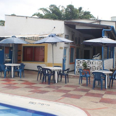 Villa Katherine Melgar Buitenkant foto