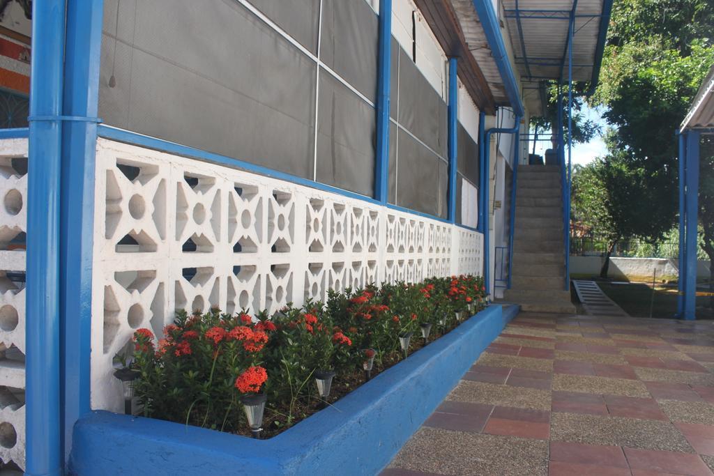 Villa Katherine Melgar Buitenkant foto